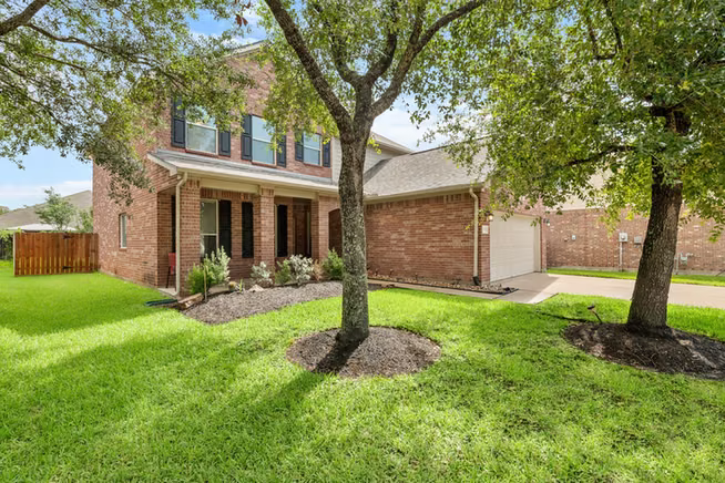 Photo 4 of 22518 Holbrook Springs Court, Katy, TX