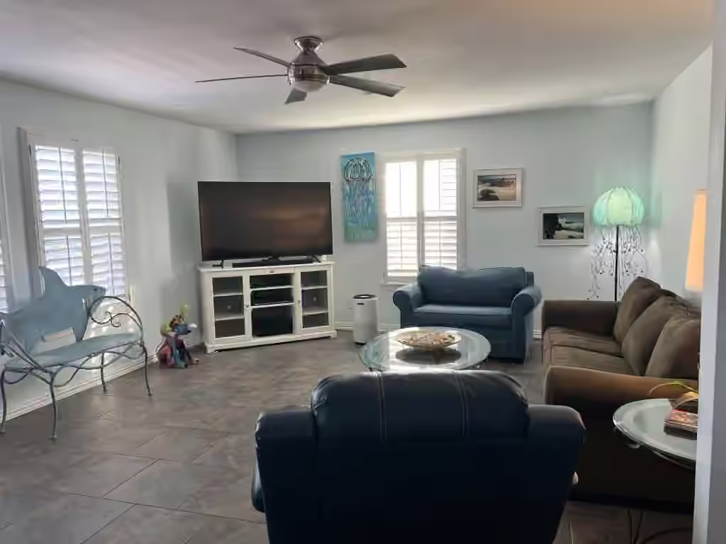 Photo 5 of 16527 Frances Drake Road, Jamaica Beach, TX