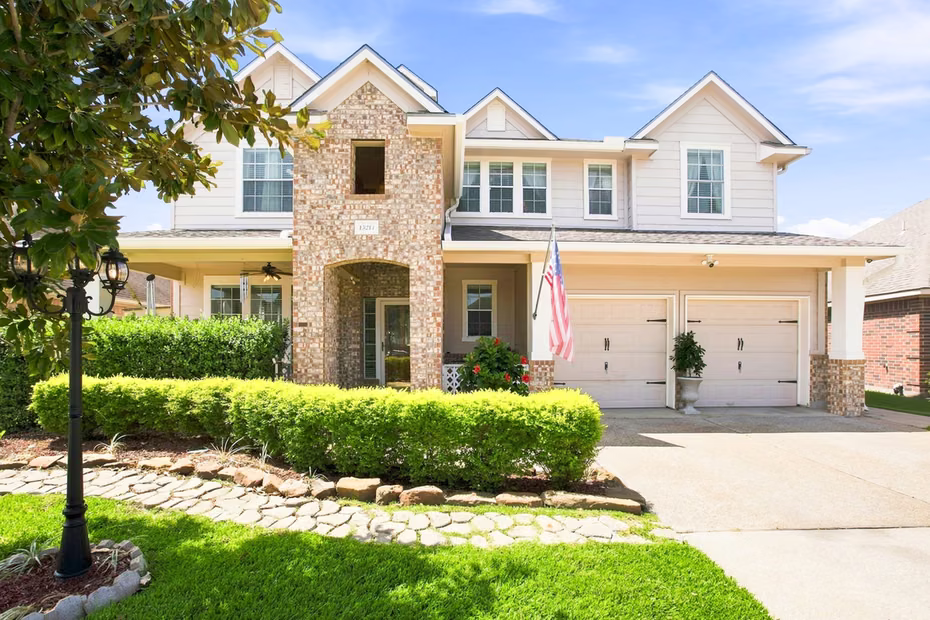 Photo of 15214 Walden Park Court, Houston, TX