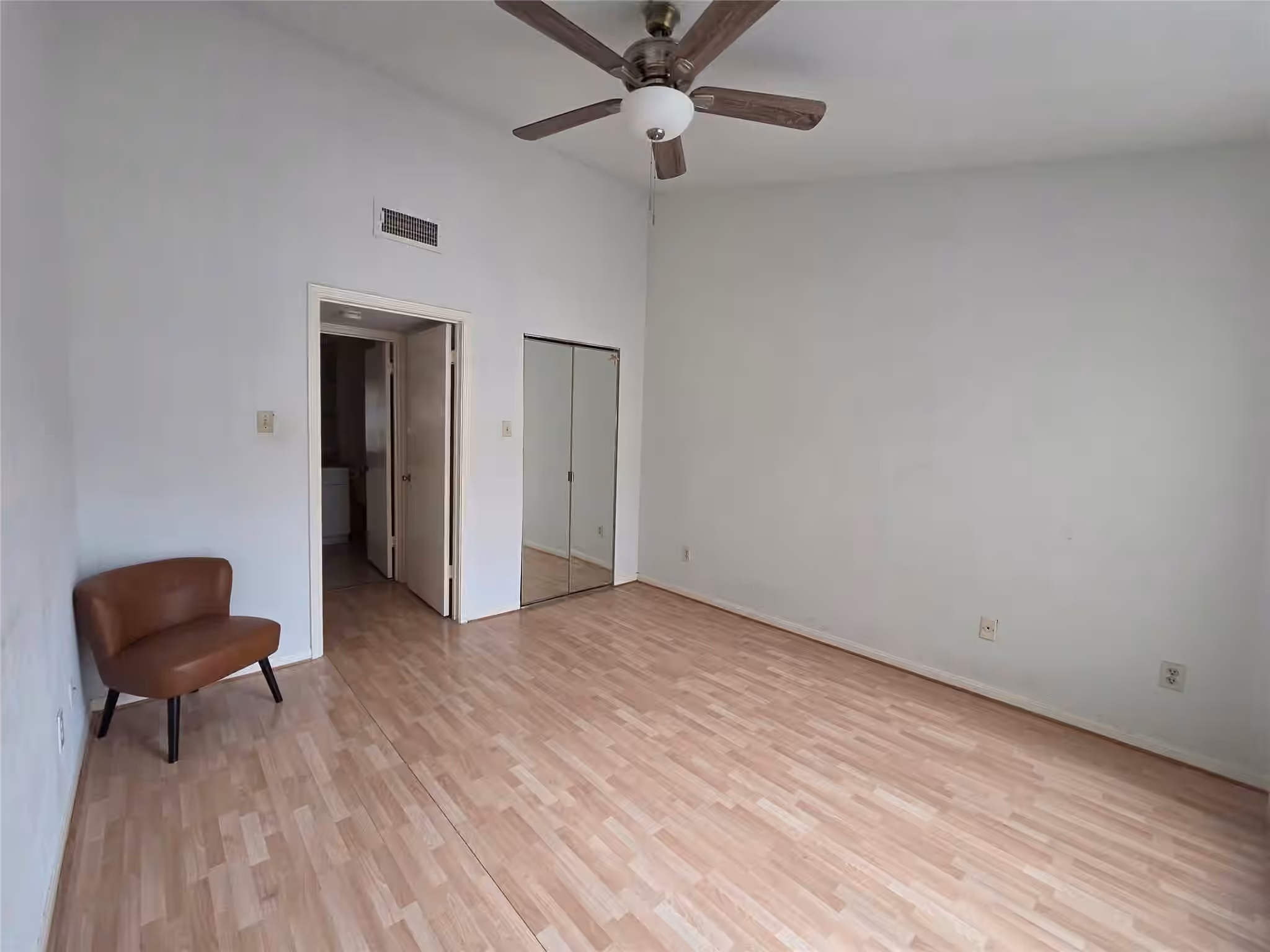 Photo 3 of 8055 Cambridge Street 58, Houston, TX
