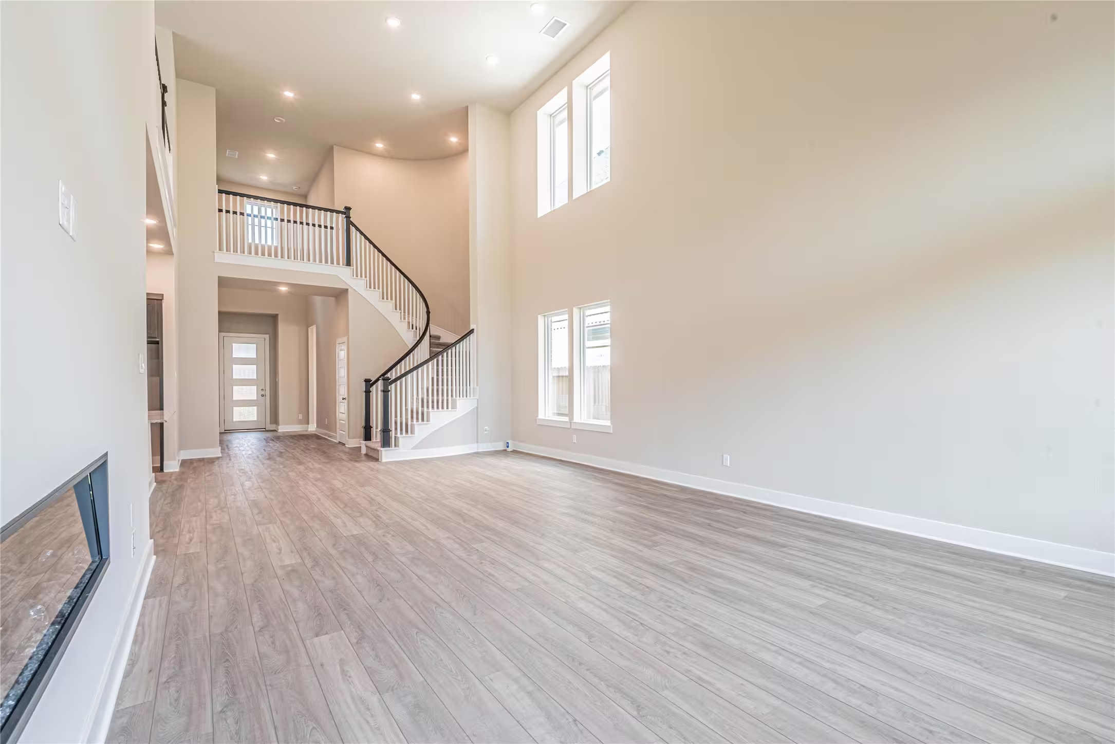 Photo 4 of 7335 Rolling Grove Ln Lane, Fulshear, TX