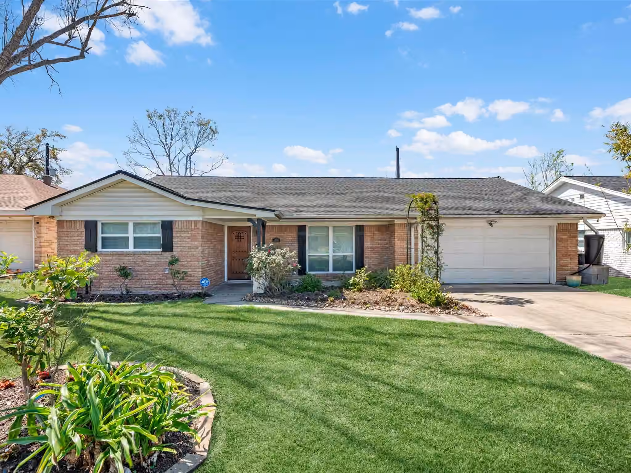 Photo of 1819 Millwood Drive, Houston, TX