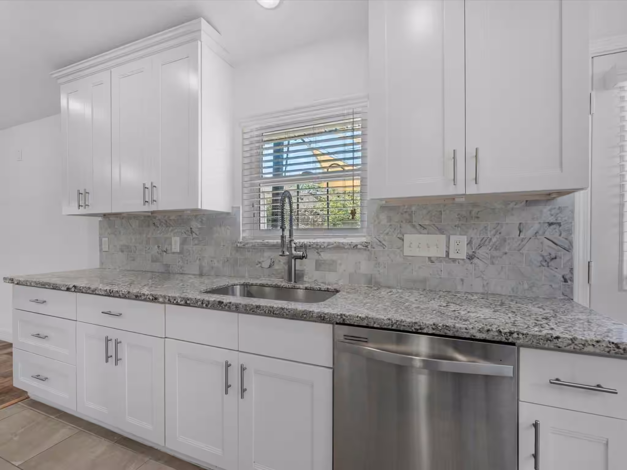Photo 7 of 1819 Millwood Drive, Houston, TX