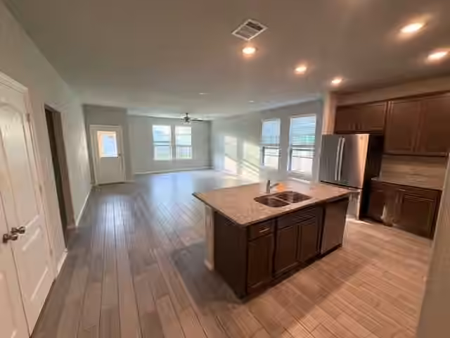 Photo 2 of 24814 Crimson Pine Drive, Houston, TX