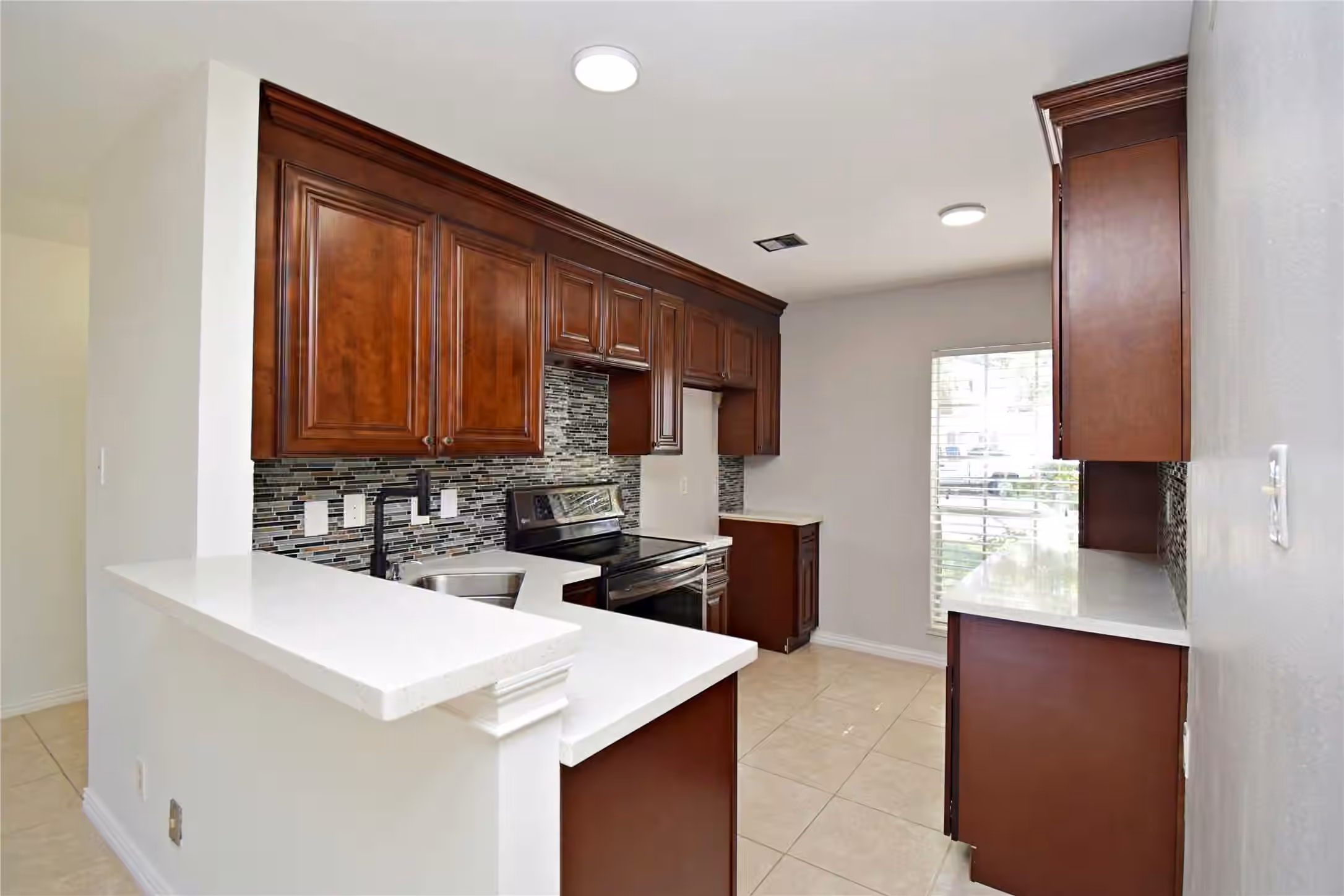 Photo 4 of 9023 Rue Cambon Street 65, Houston, TX