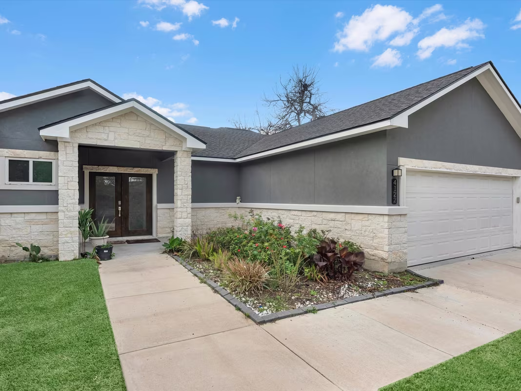 Photo 3 of 4122 Brookston Street, Houston, TX