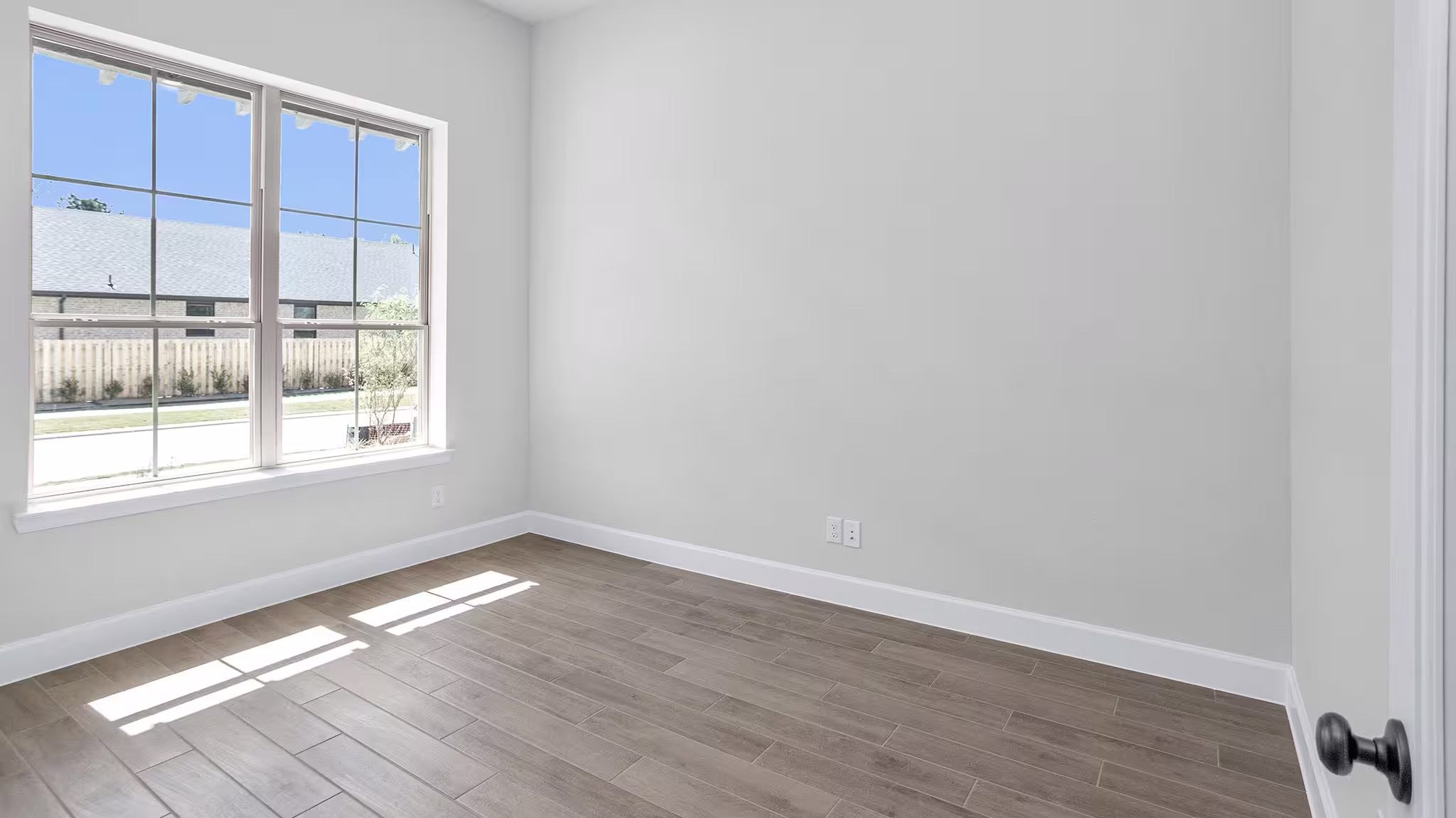 Photo 5 of 1907 Langford Street, Montgomery, TX
