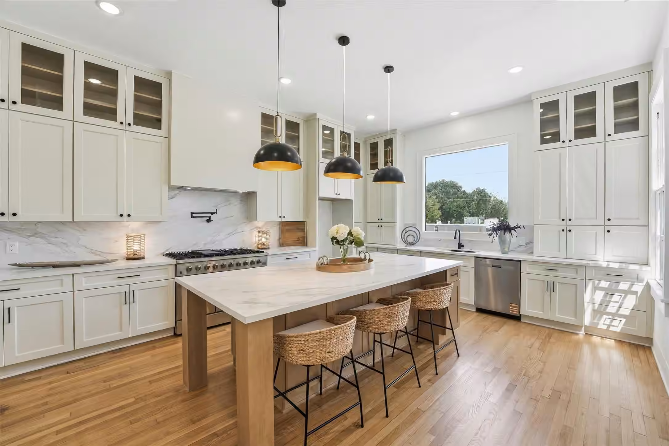 Photo 4 of 1803 27th Street, Galveston, TX