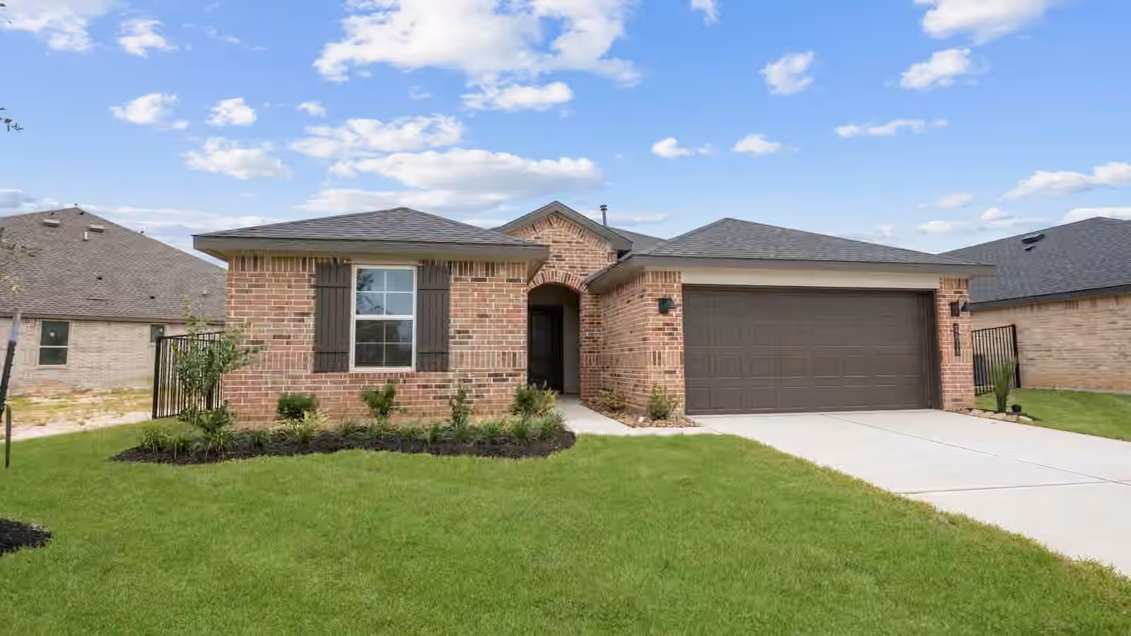 Photo of 14324 Seagrass Knoll Lane, Texas City, TX 77510