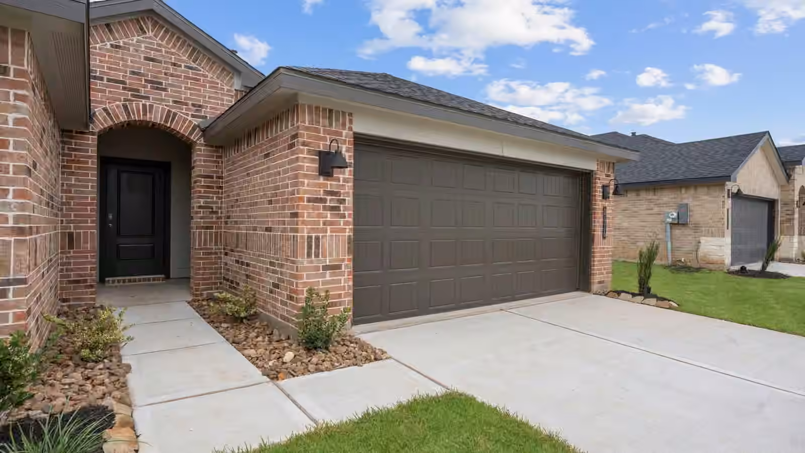 Photo 3 of 14324 Seagrass Knoll Lane, Texas City, TX