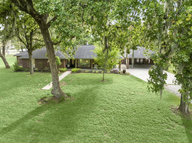 Photo 4 of 8555 Matthews Lane, Magnolia, TX