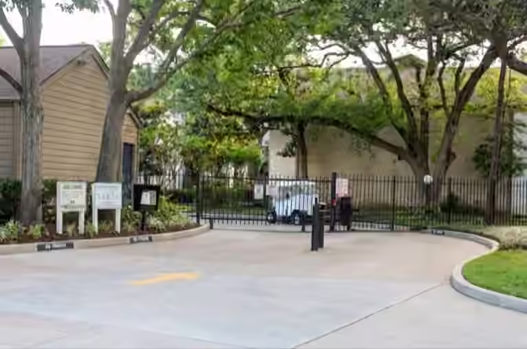 Photo 2 of 10049 Westpark Drive 132, Houston, TX