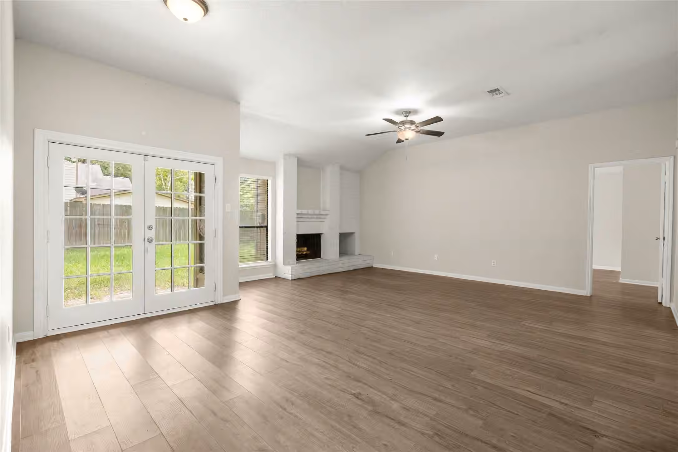 Photo 7 of 12115 Stableway Court, Houston, TX