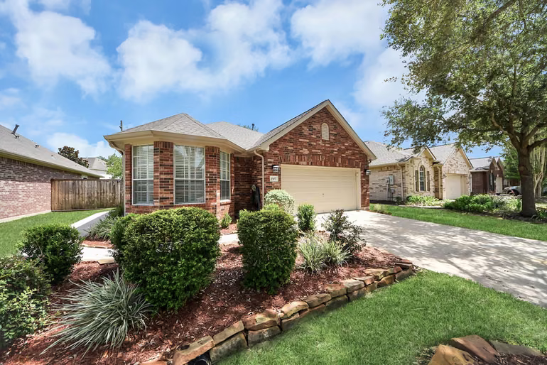Photo 3 of 1507 N Marsala Drive, Pearland, TX