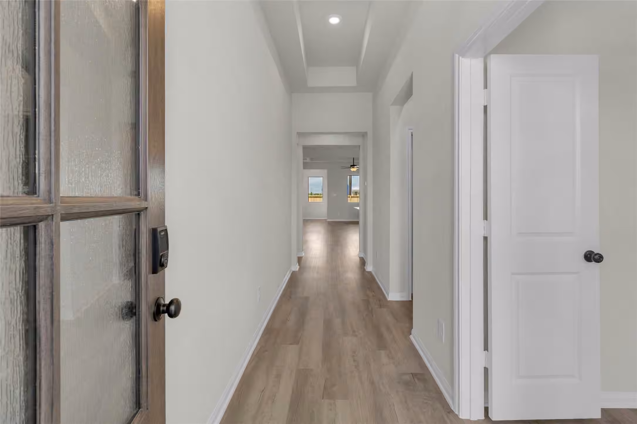 Photo 4 of 6411 Haltwhistle Lane, Katy, TX
