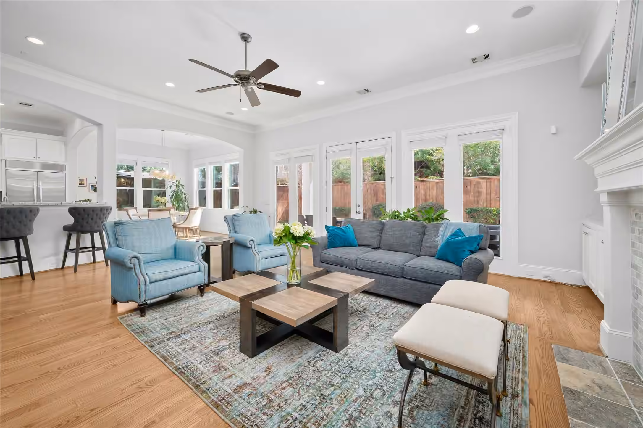 Photo 7 of 2215 Branard Street, Houston, TX