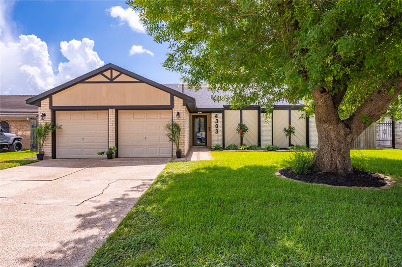 Photo of 4303 Seneca Street, Pasadena, TX 77504