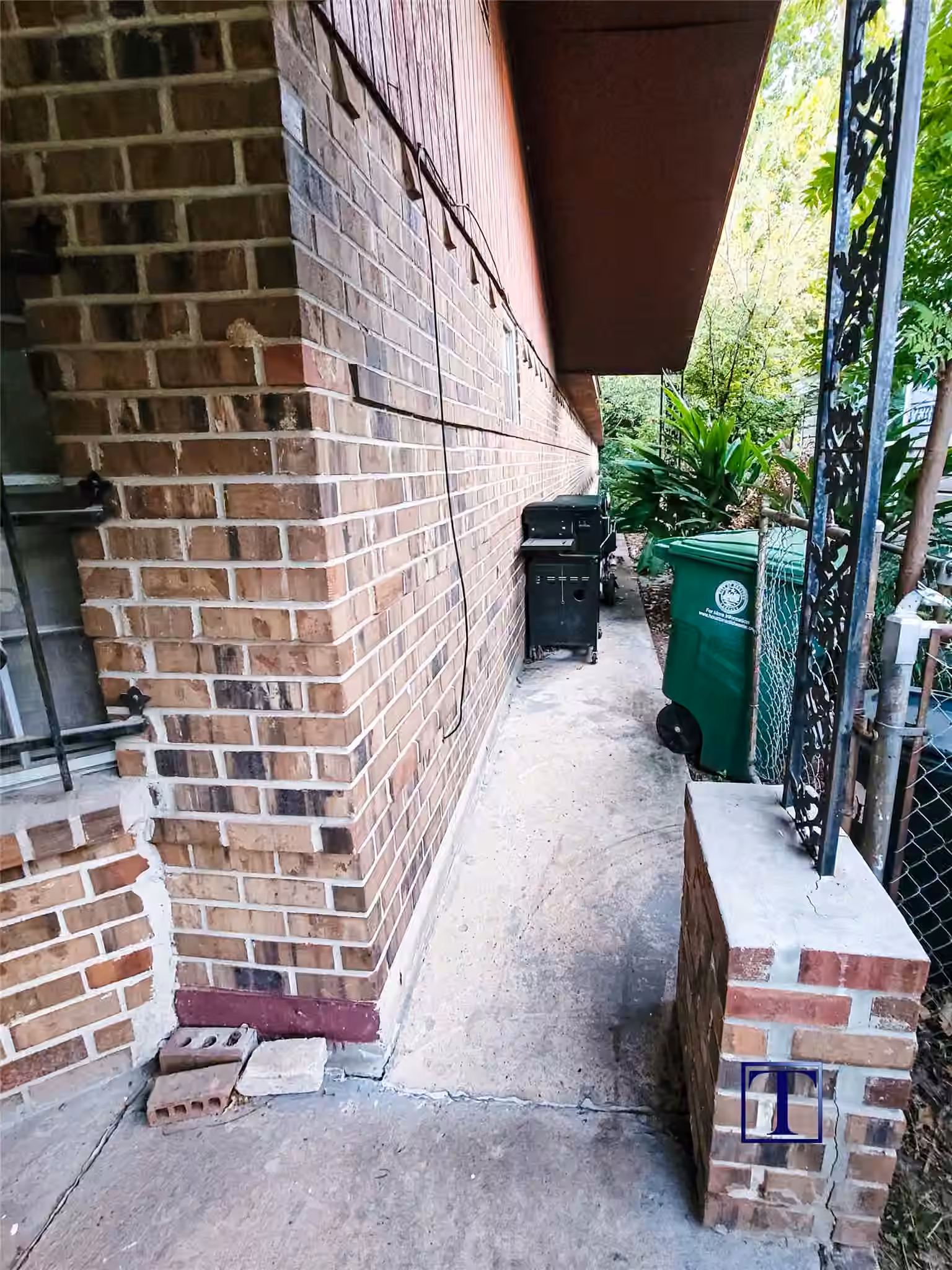 Photo 4 of 2510 4th Street, Galena Park, TX