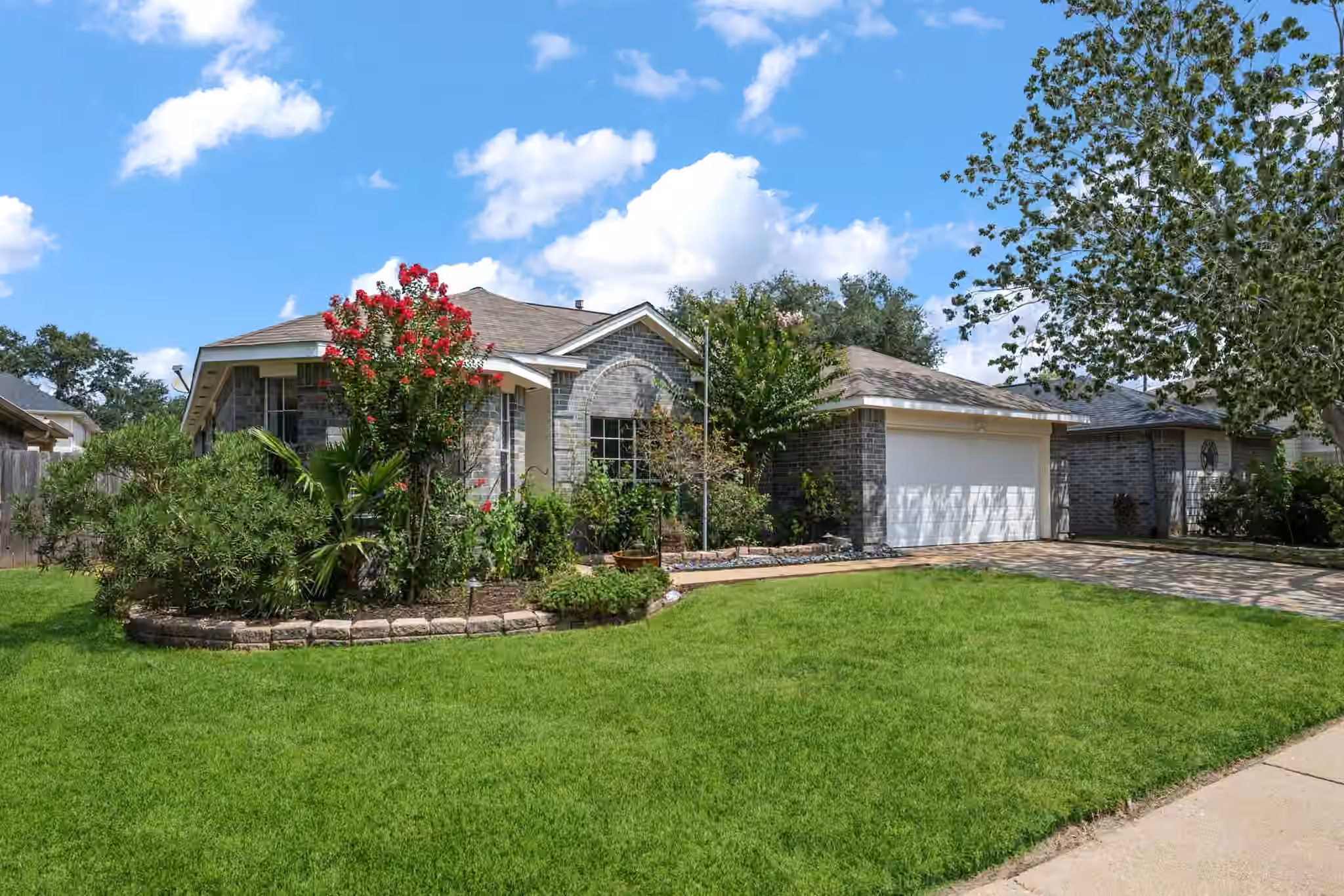 Photo 2 of 19506 Elmtree Estates Drive, Katy, TX