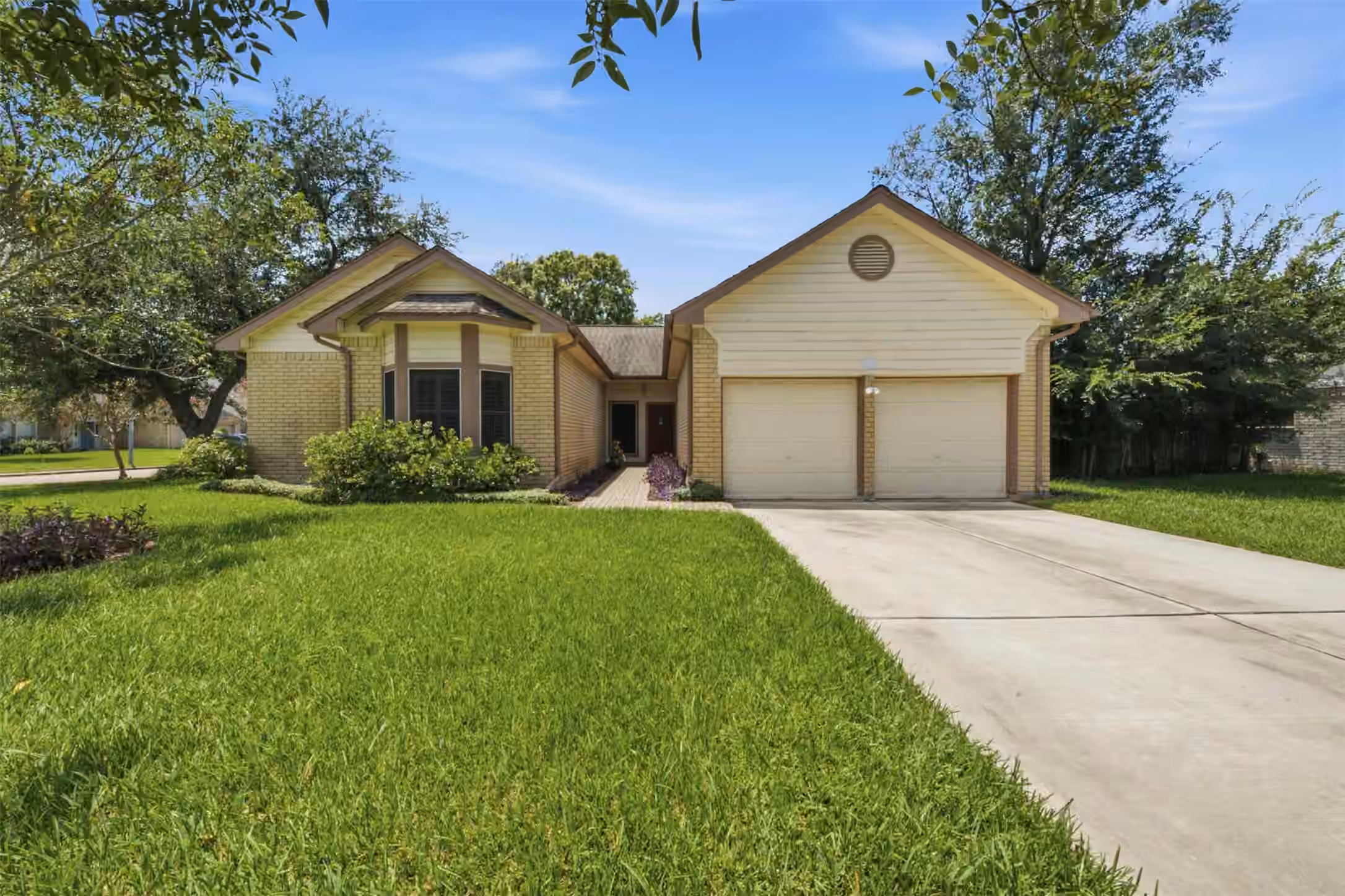 Photo of 2914 Cottonfield Way, Sugar Land, TX 77479