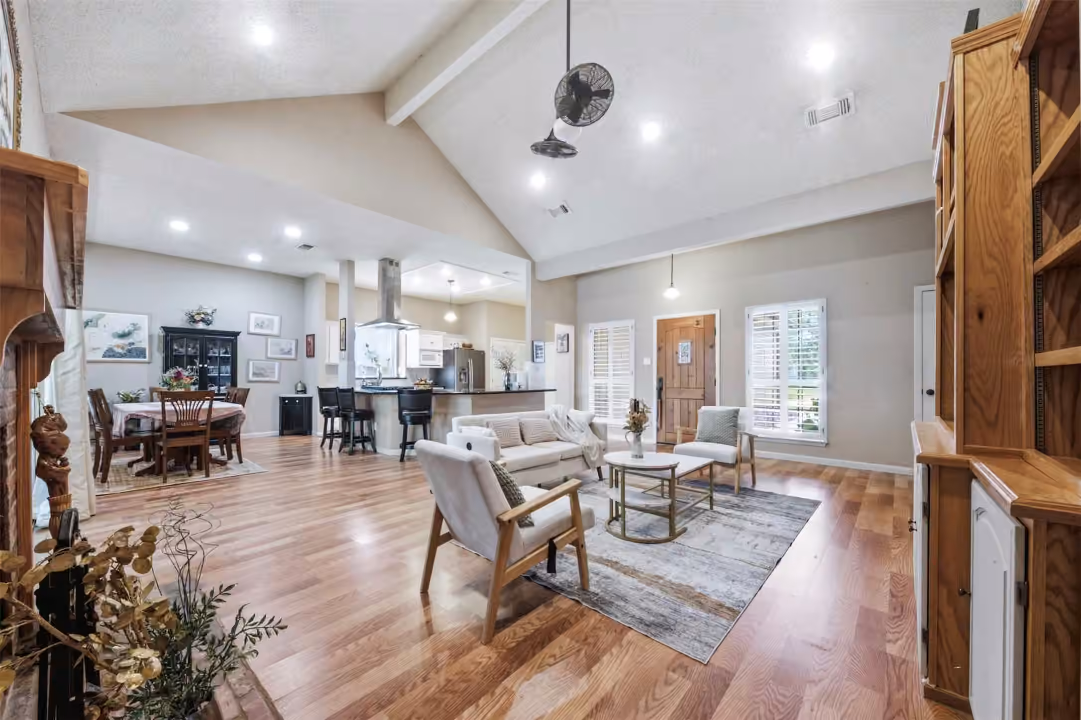 Photo 5 of 2914 Cottonfield Way, Sugar Land, TX