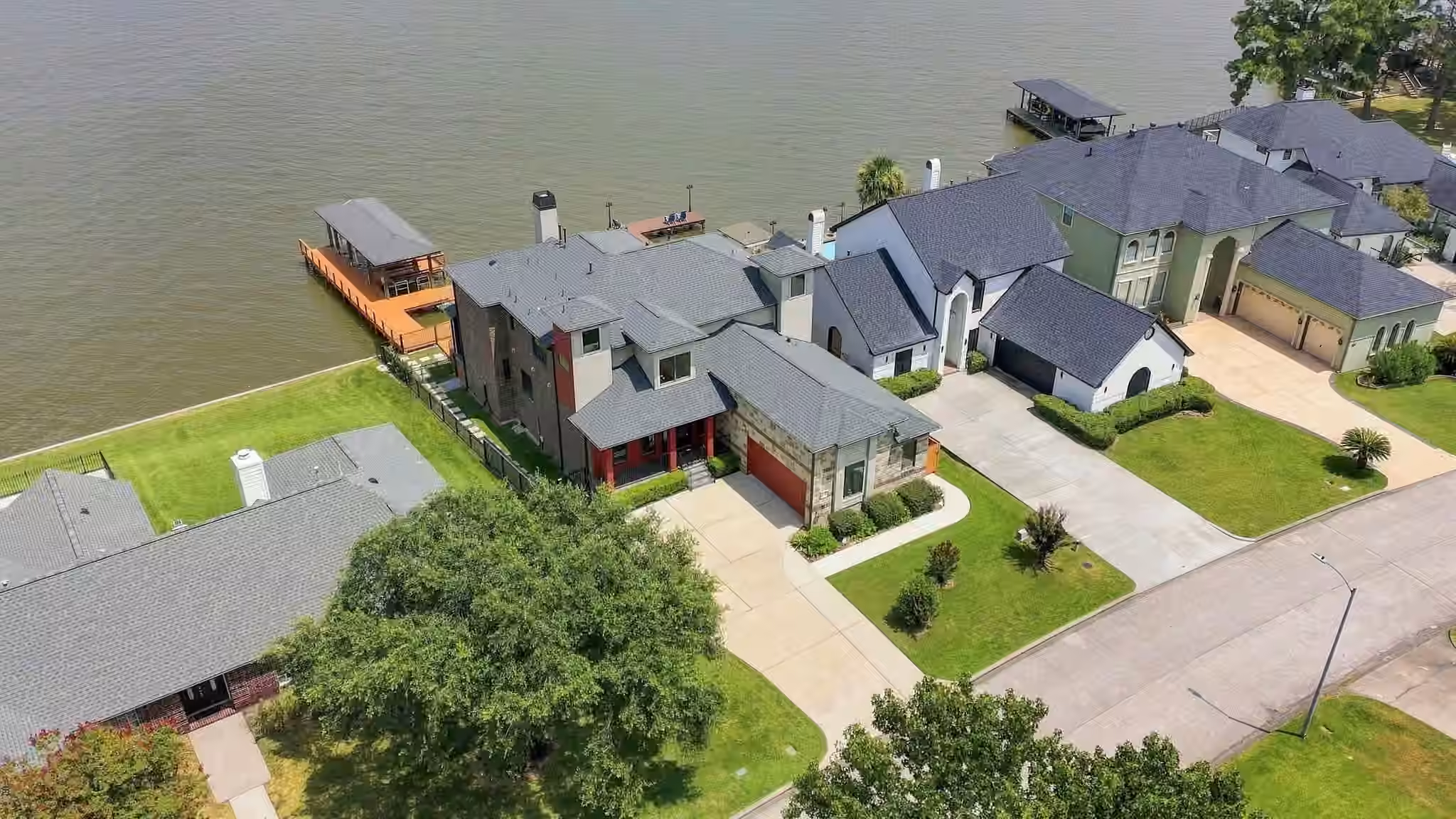 Photo 5 of 18922 Vantage View Lane, Houston, TX