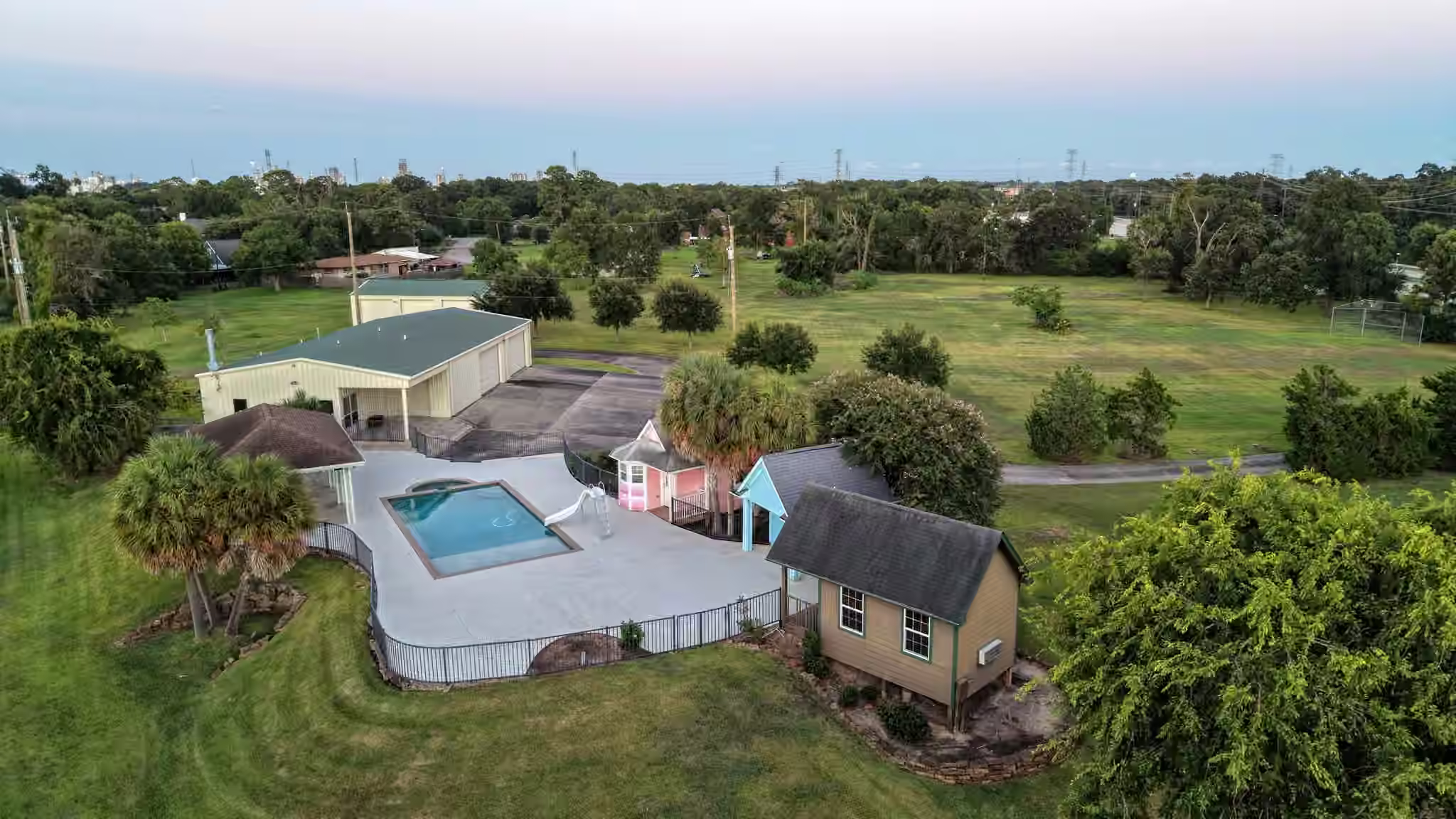 Photo 3 of 2904 Red Bluff Road, Seabrook, TX