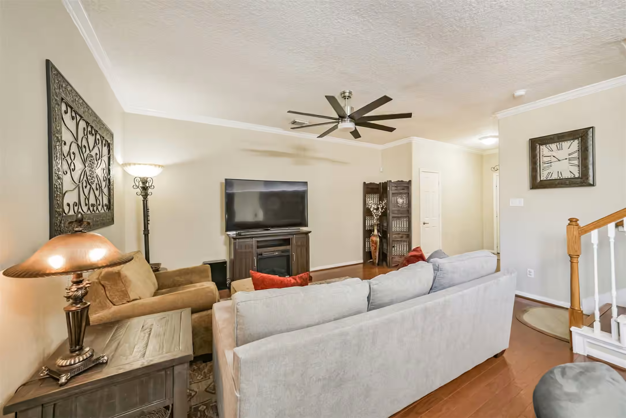 Photo 4 of 1430 W 24th Street, Houston, TX