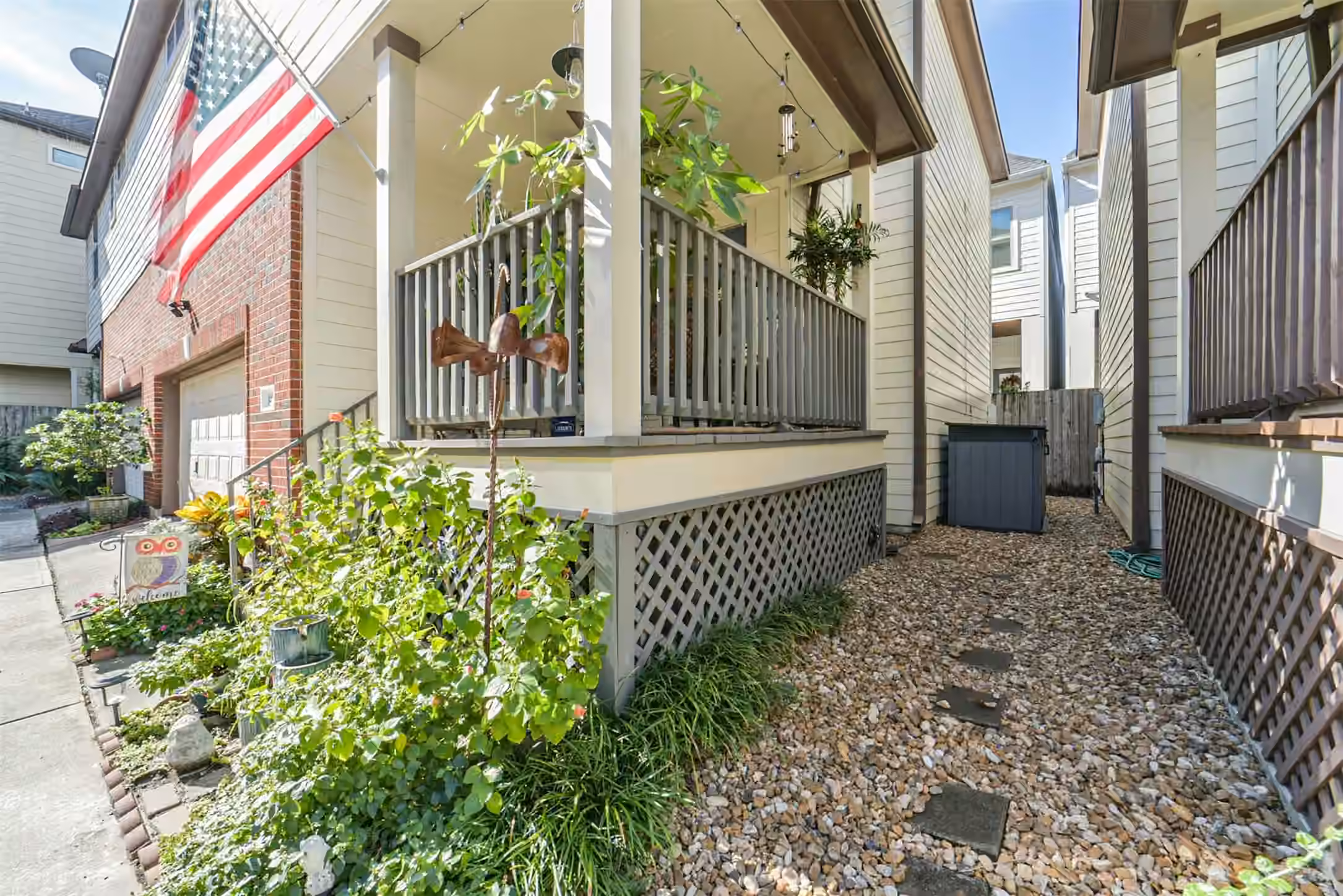 Photo 5 of 1430 W 24th Street, Houston, TX