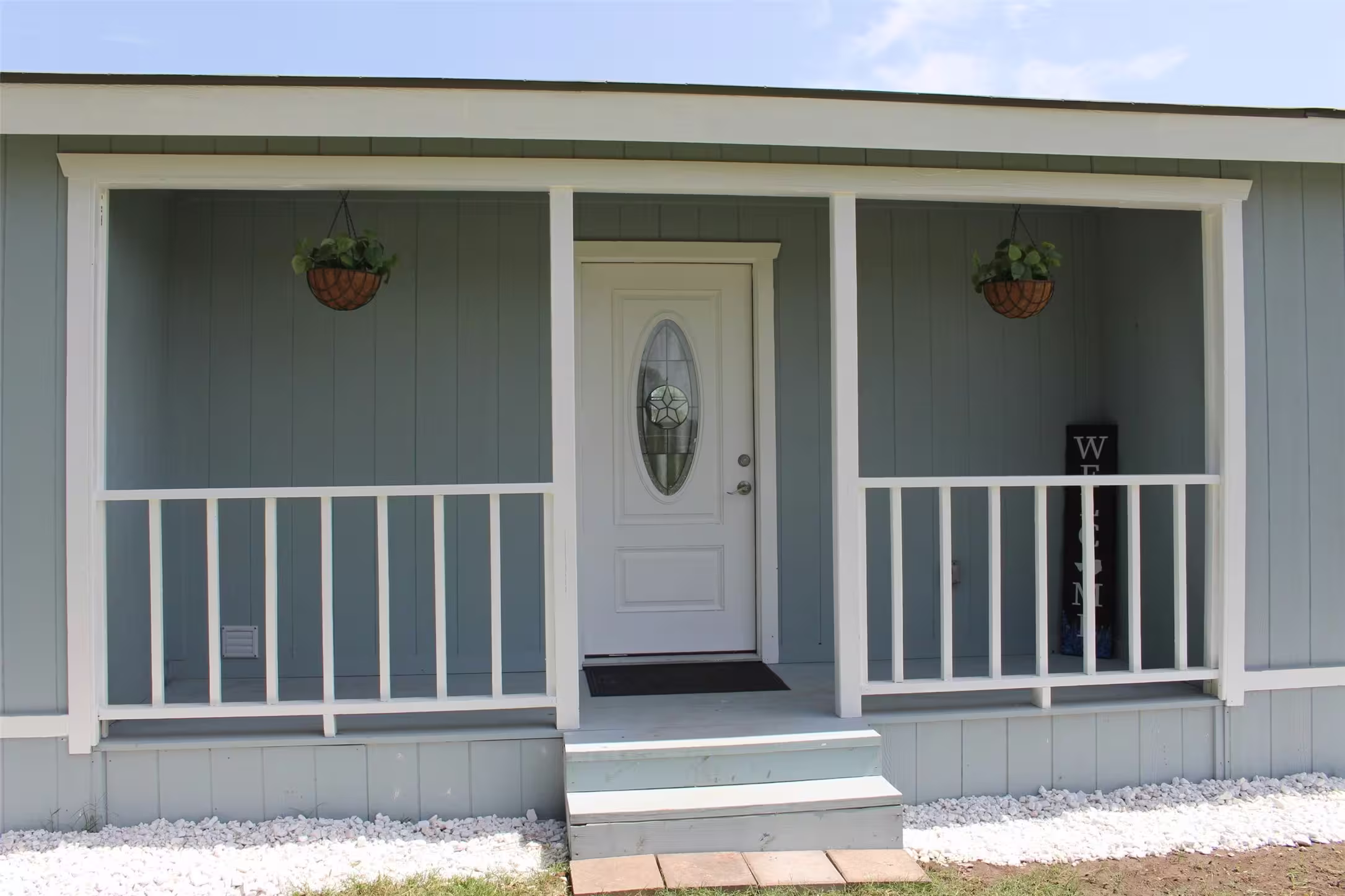 Photo 3 of 2547 Bob Mathews Street, Bedias, TX