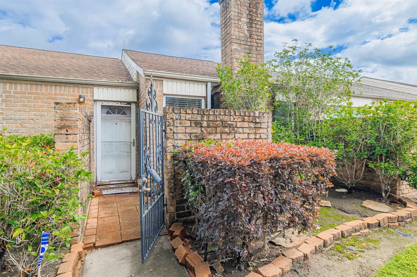 Photo of 9116 Wilcrest Drive 9116, Houston, TX 77099