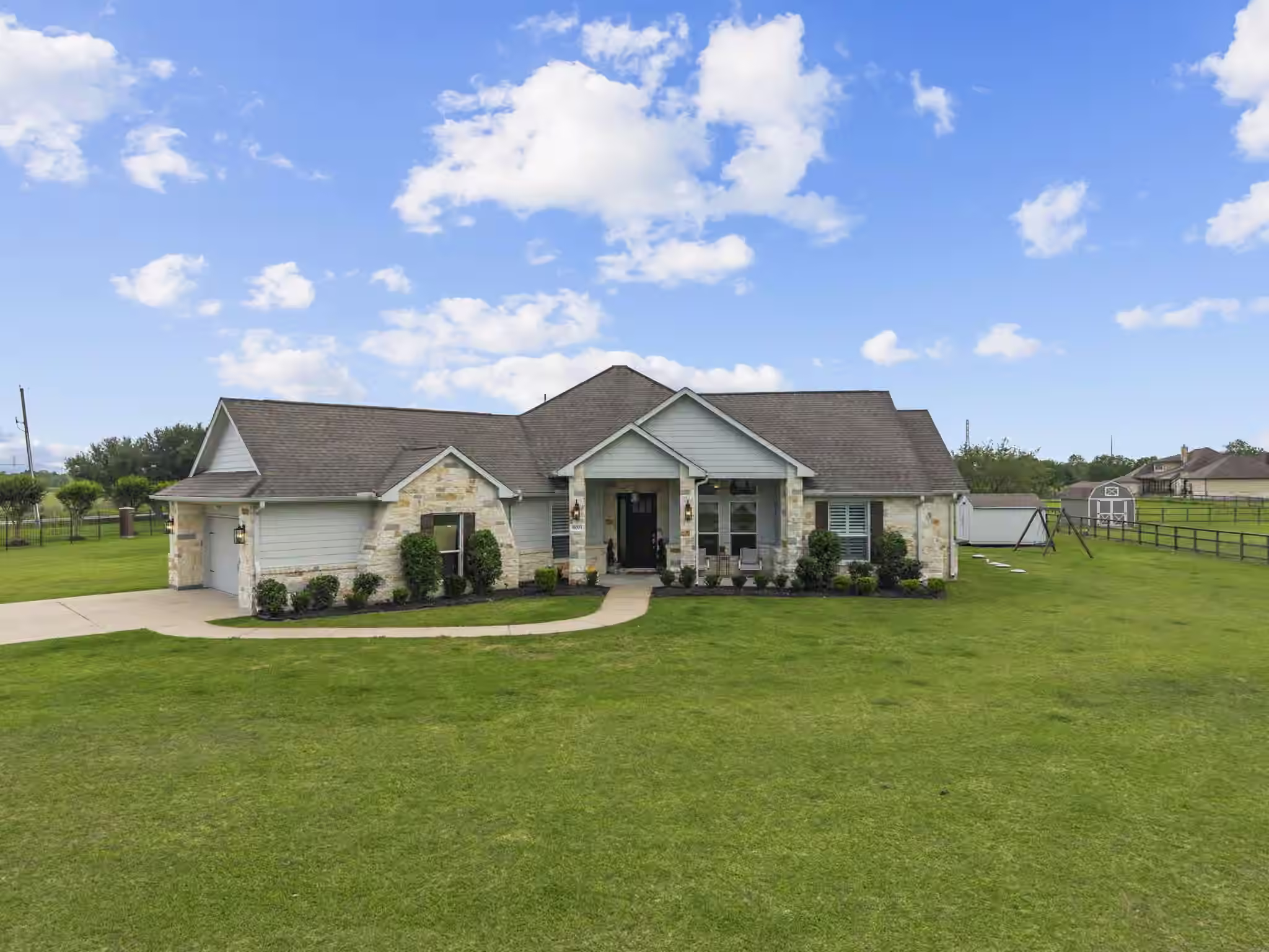 Photo of 16003 Three Oaks Boulevard, Santa Fe, TX 77517