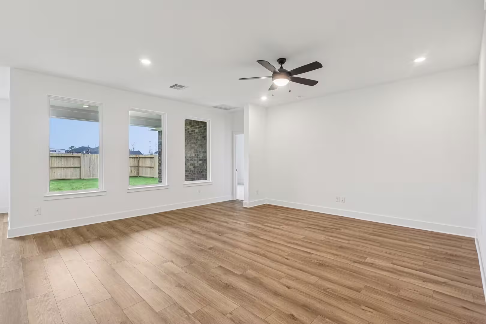 Photo 5 of 22315 Prickly Pear Drive, Tomball, TX