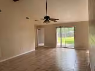 Photo 3 of 21510 Glenbranch Drive, Spring, TX