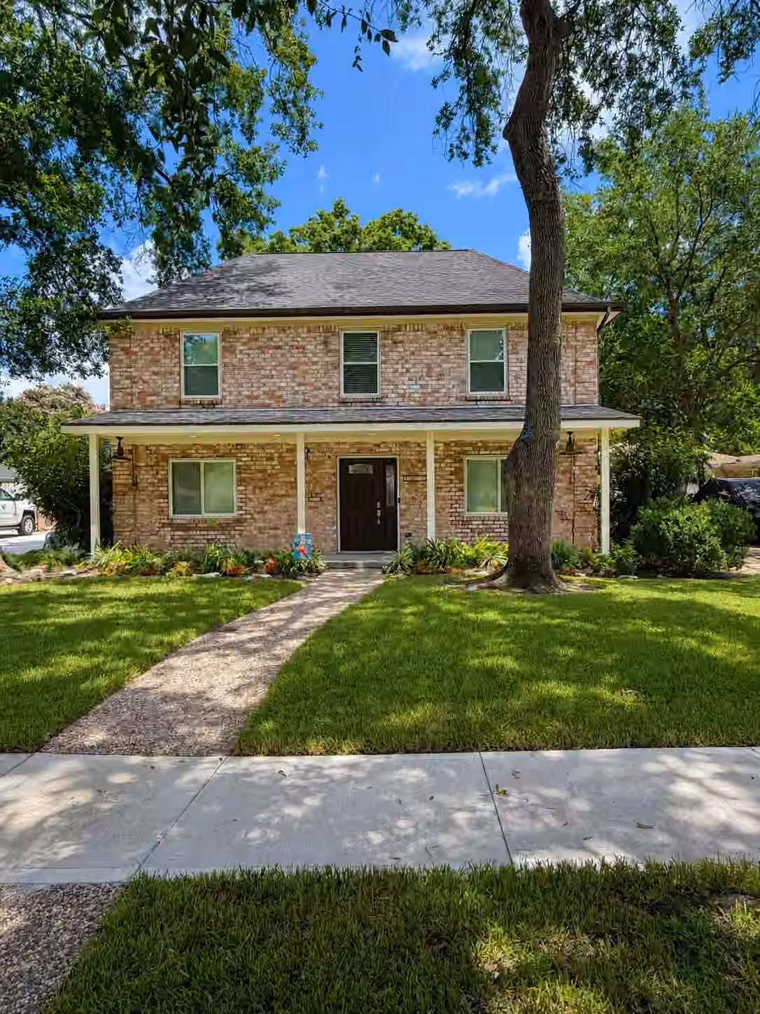 Photo 2 of 15818 Sandy Hill Drive, Houston, TX