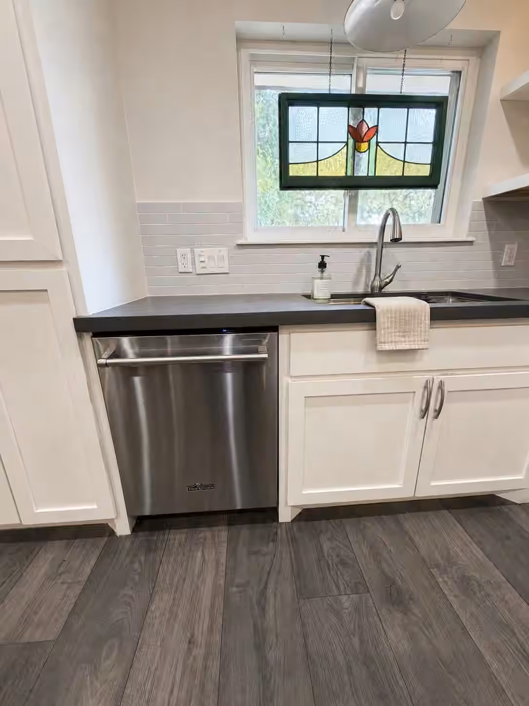 Photo 7 of 15818 Sandy Hill Drive, Houston, TX