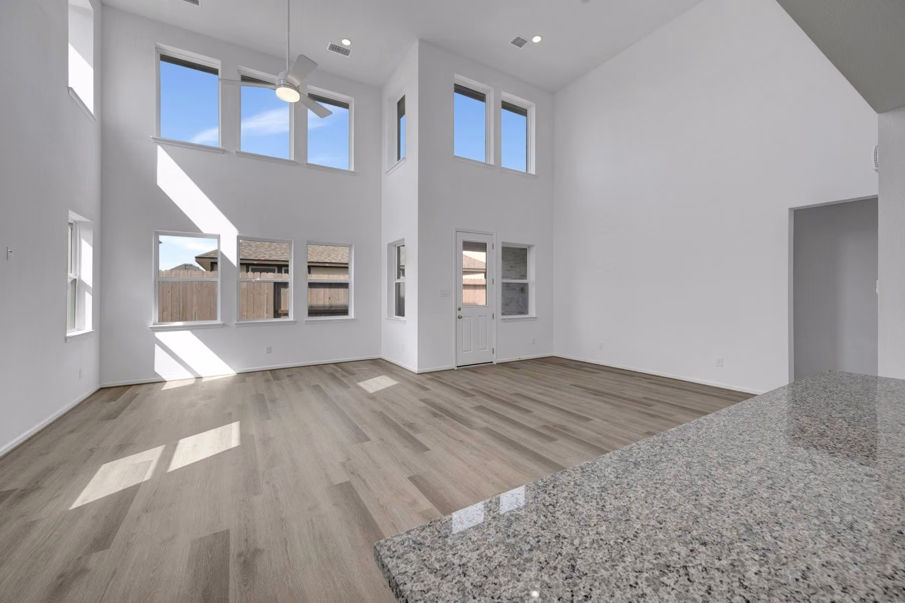 Photo 6 of 29310 Suncreek Ranch Court, Waller, TX