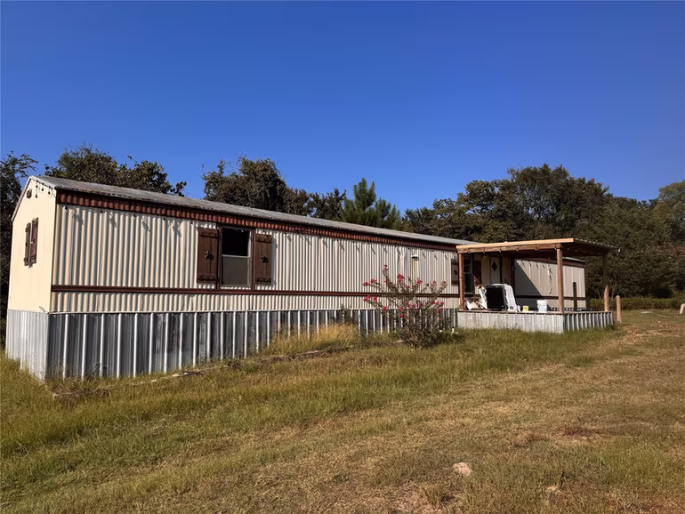 Photo 2 of 26178 Bankhead Drive, Bedias, TX