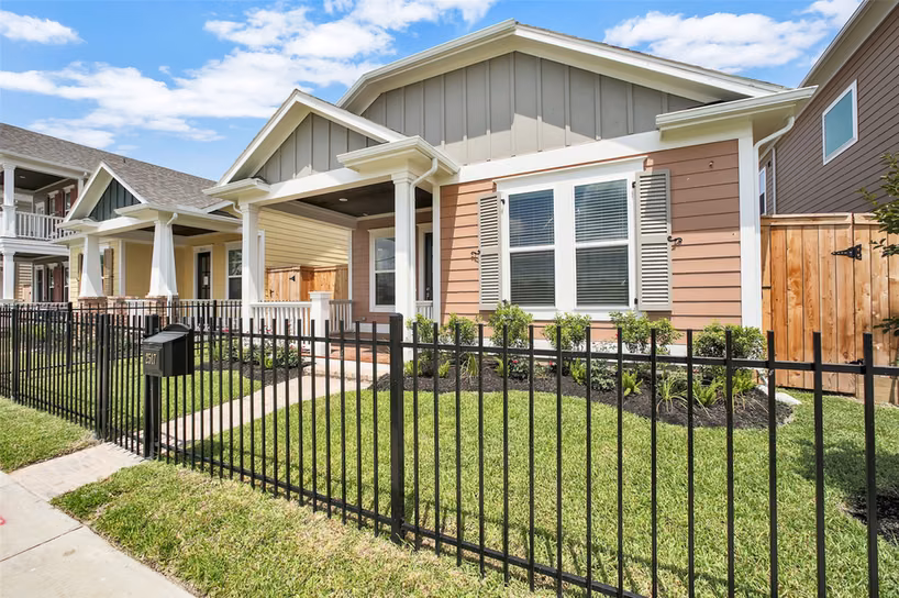 Photo of 2517 S Houston Avenue, Pearland, TX