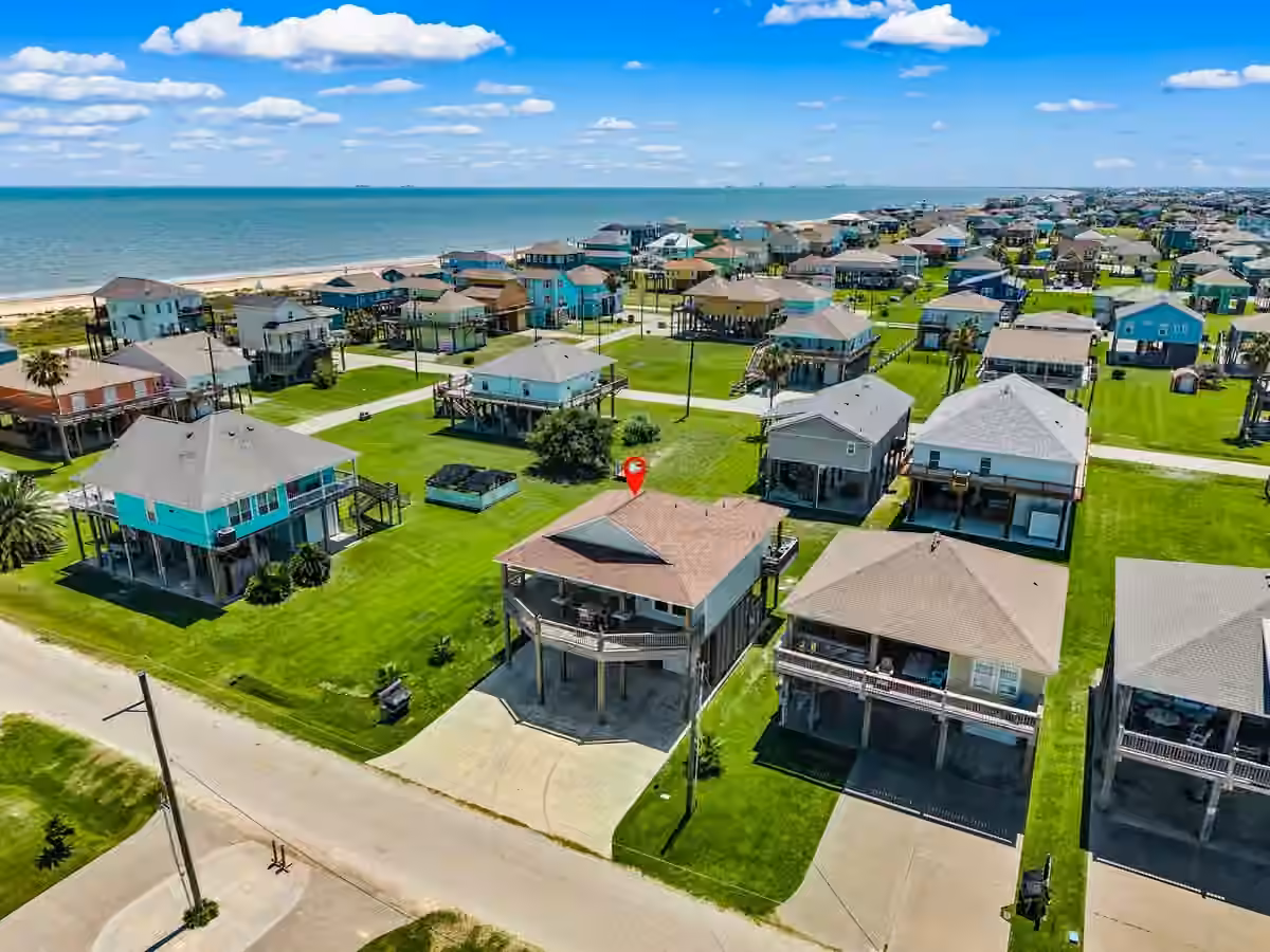 Photo 3 of 853 Wommack, Crystal Beach, TX
