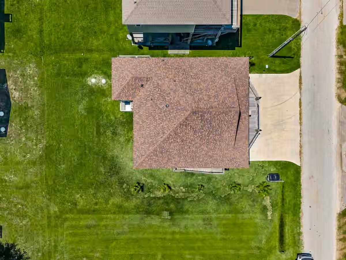 Photo 6 of 853 Wommack, Crystal Beach, TX