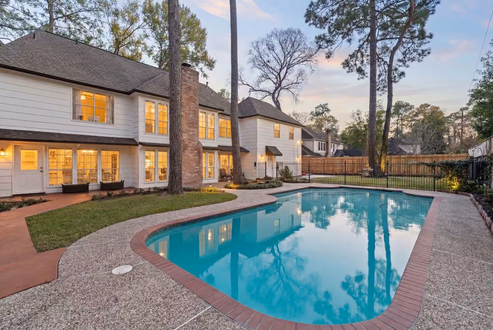 Photo 3 of 16011 Stratton Park Drive, Spring, TX