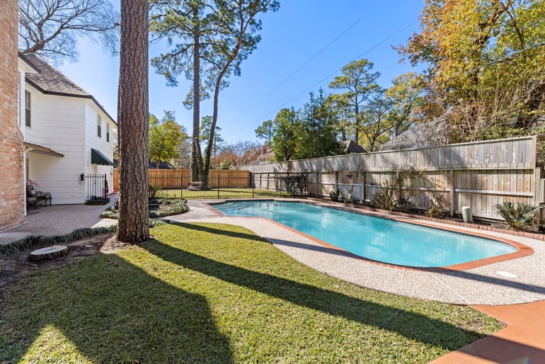Photo 7 of 16011 Stratton Park Drive, Spring, TX
