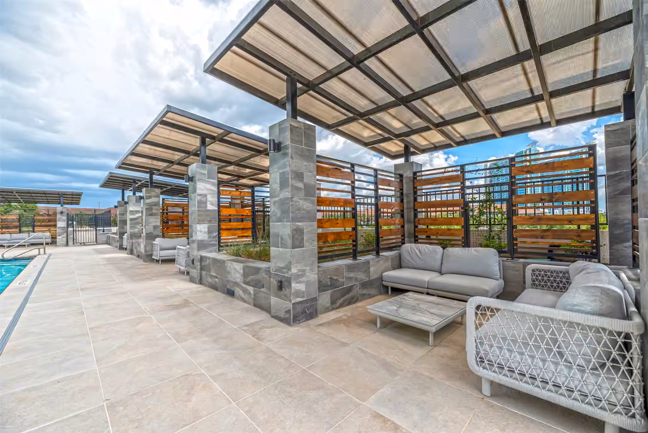 Photo 6 of 1701 Hermann Drive 14B, Houston, TX