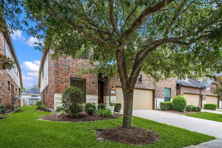 Photo 3 of 12420 Tyler Springs Lane, Humble, TX