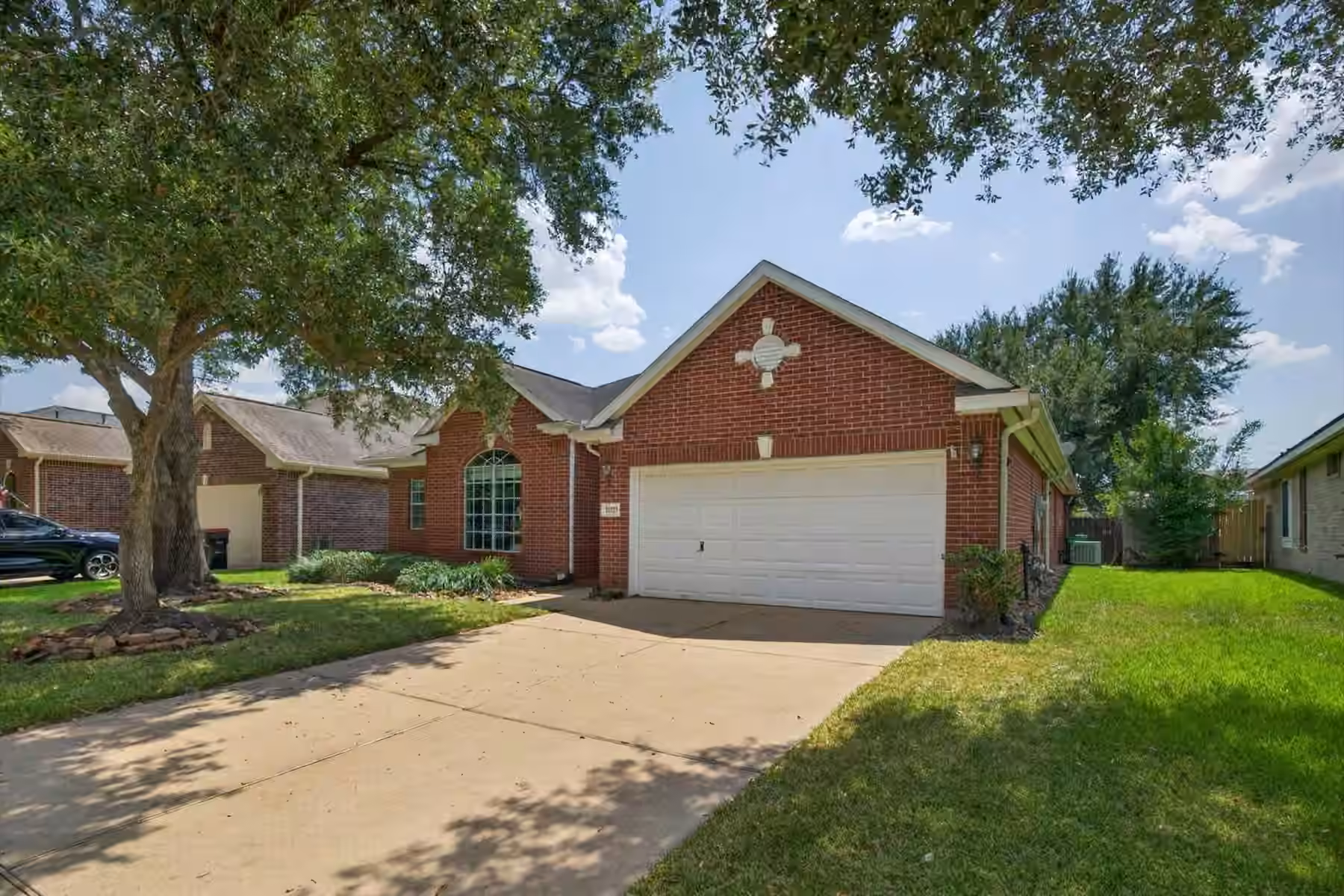Photo 3 of 21323 Pebble Pine Trail, Cypress, TX