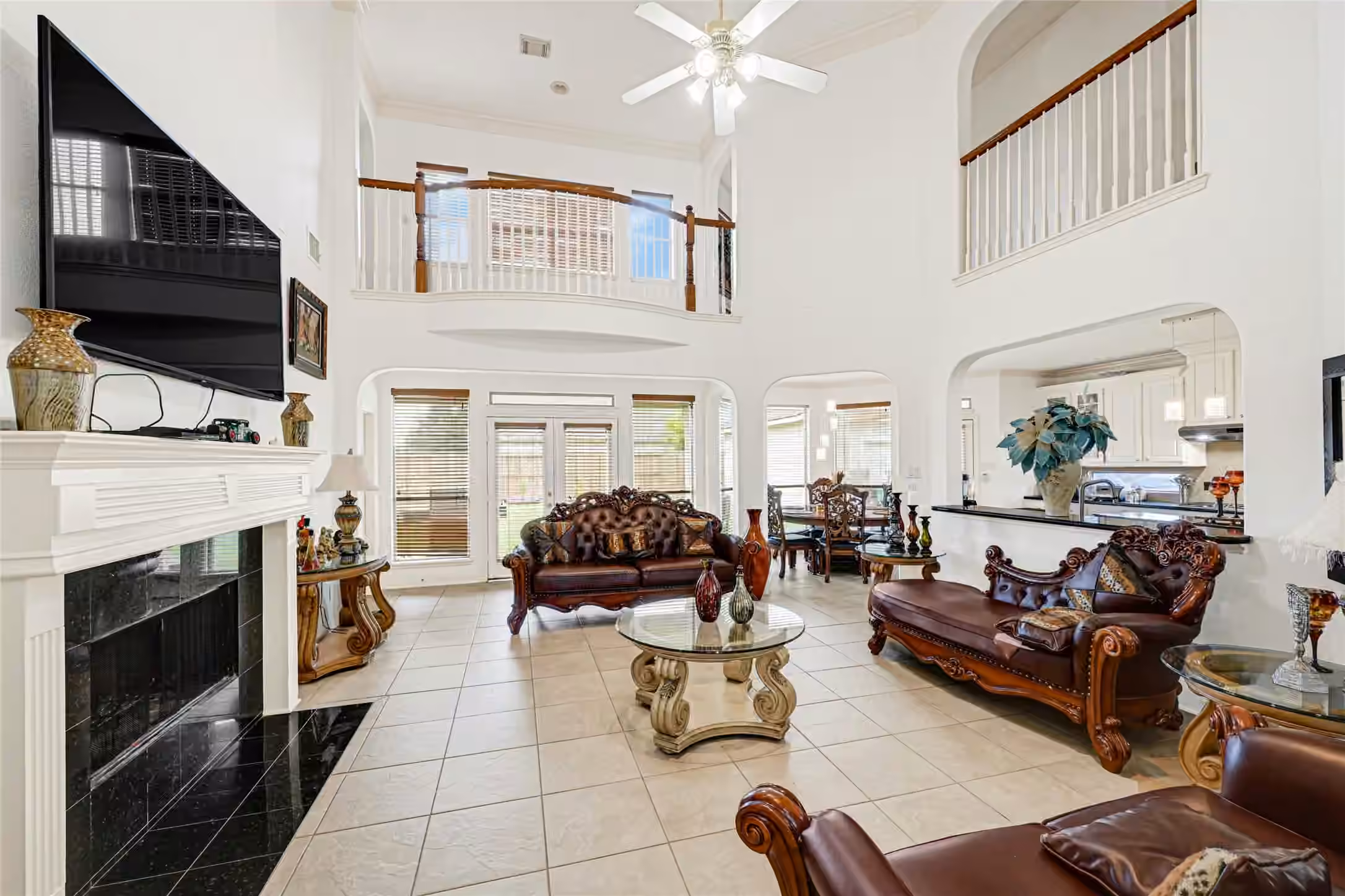 Photo 5 of 15103 Oldtown Bridge Court, Sugar Land, TX