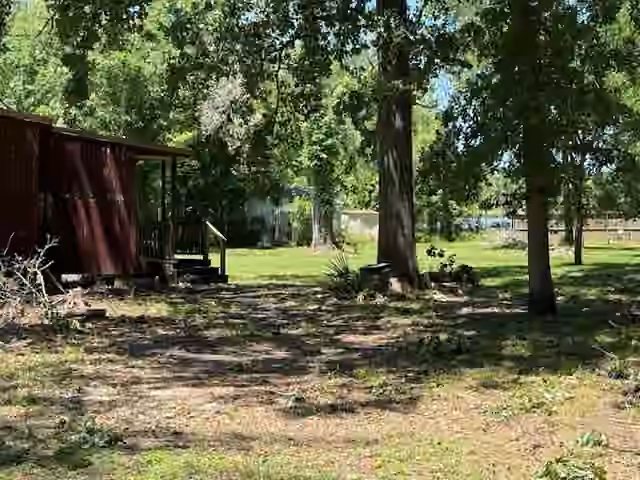 Photo 6 of 141 W Lakeside Drive, Huntsville, TX