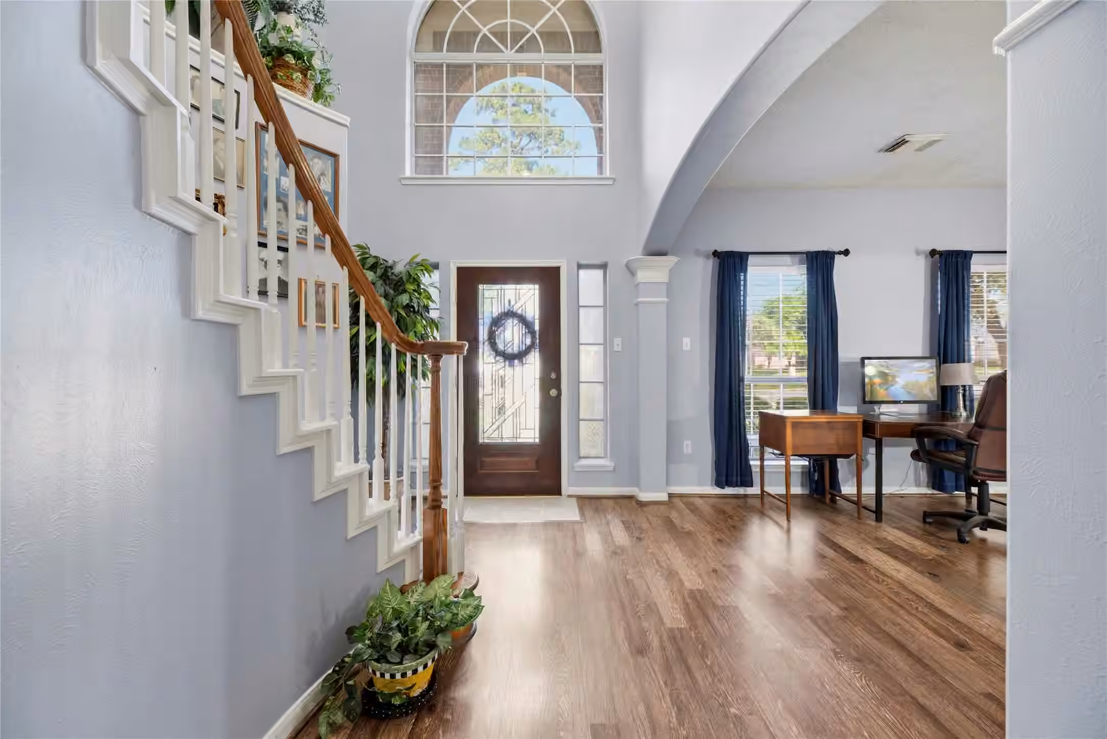 Photo 2 of 8907 W Rayford Road, Tomball, TX
