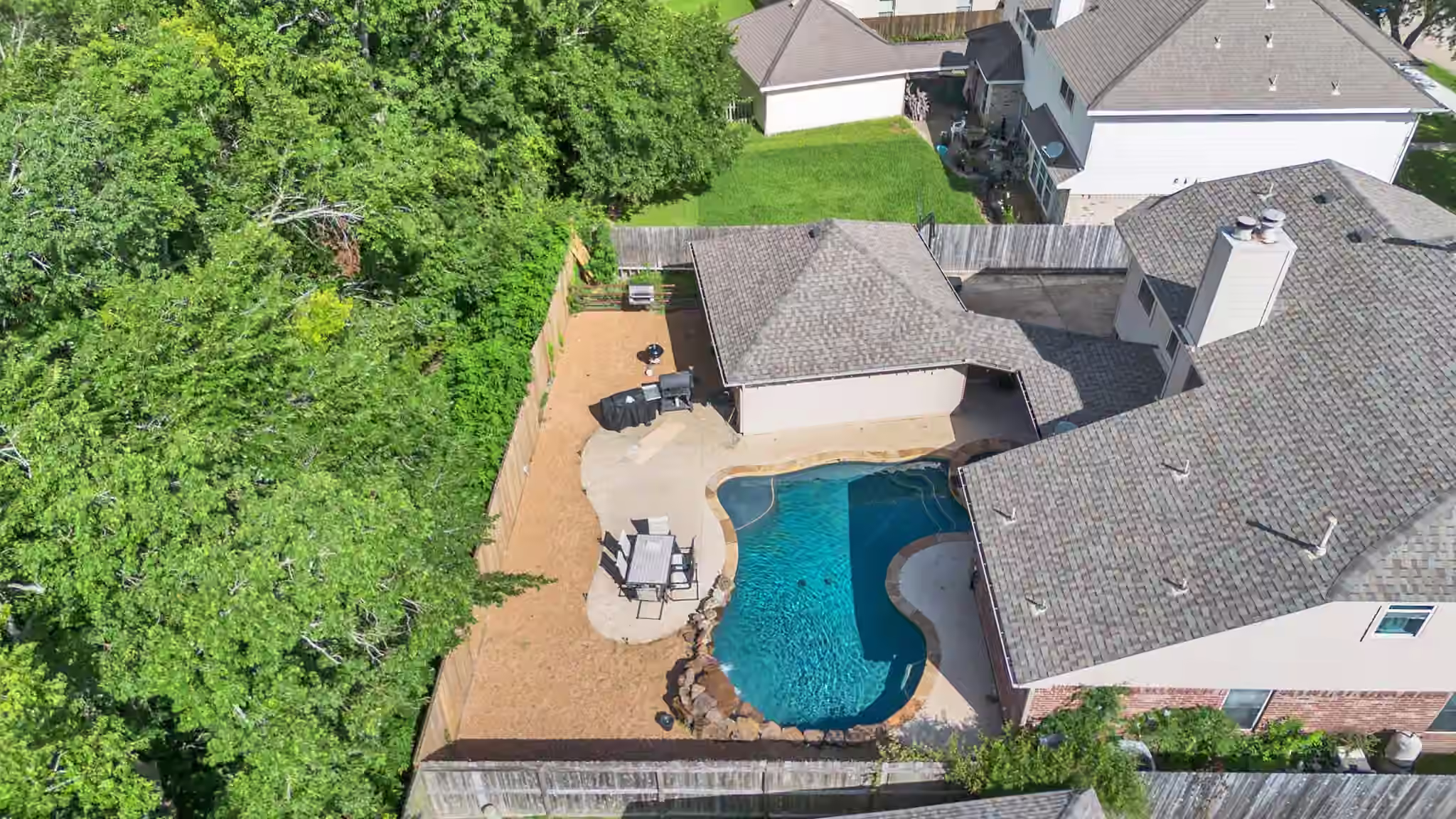 Photo 4 of 7318 Timberline Drive, Pasadena, TX